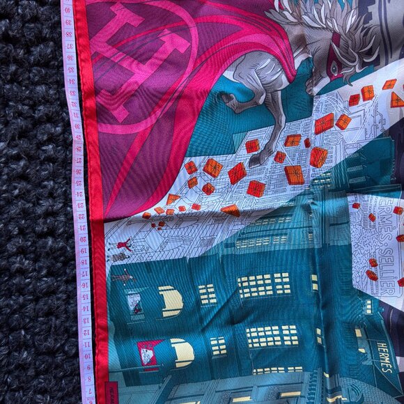 Hermès "Space Shopping au Faubourg" 42cm Silk Scarf - Picture 7 of 9